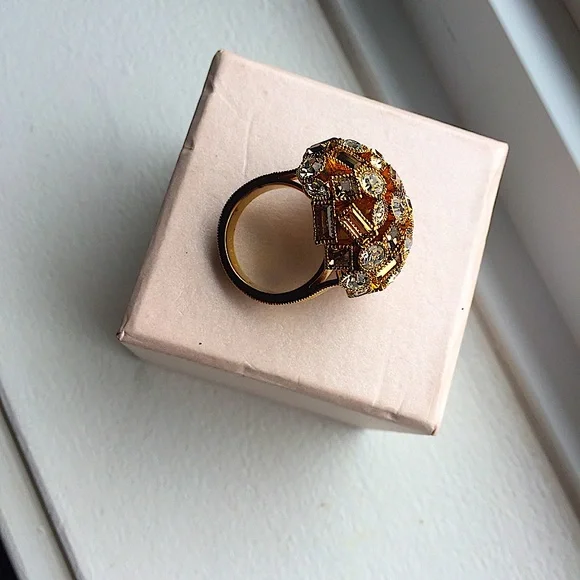 Encrusted Gold and Gem Thick Ring Size 9 - Picture 4 of 6